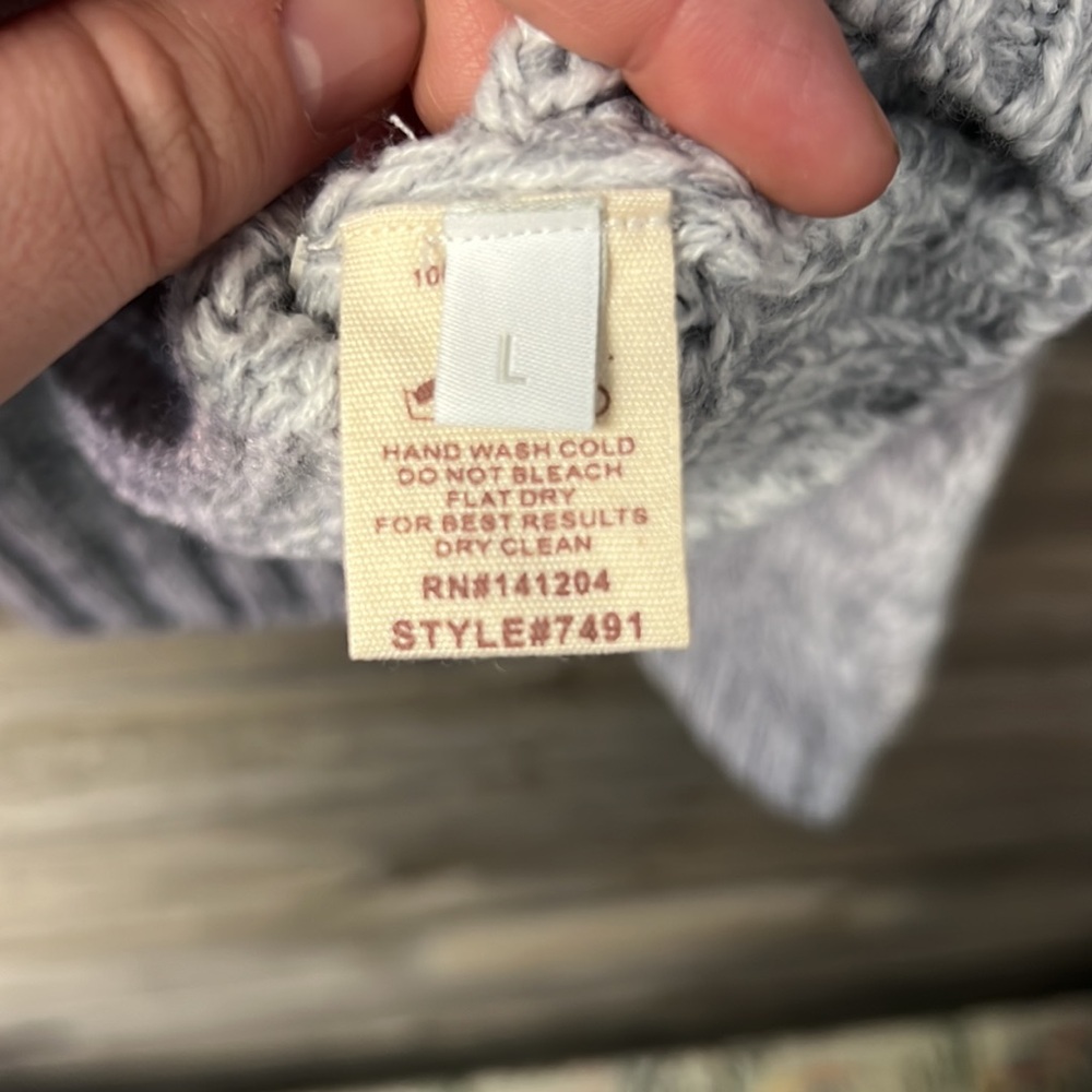 Emmer & Oat “Swiss Alps Sweater”-Gray/Light Gray - Picture 5 of 5
